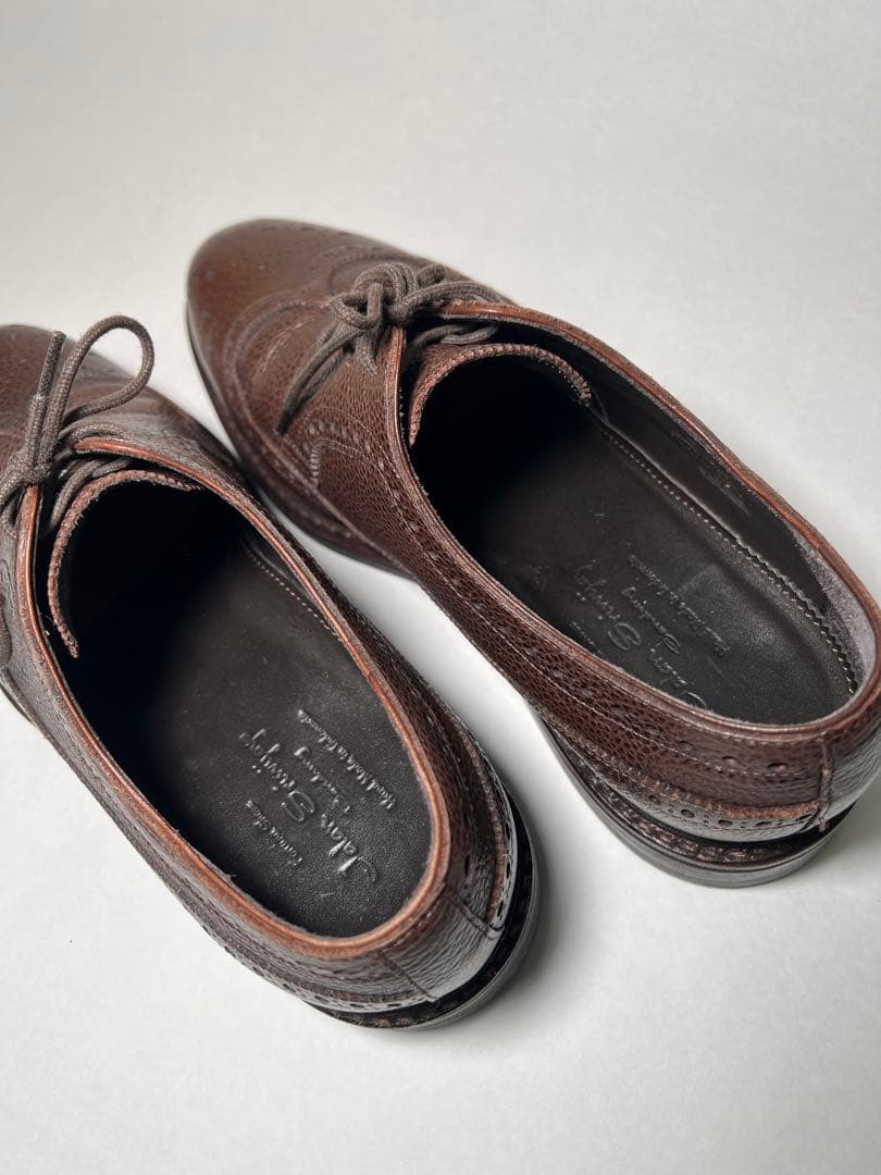 ジャランスリワヤ 98652 EDWARD ウイングチップ 8 茶 ダイナイト