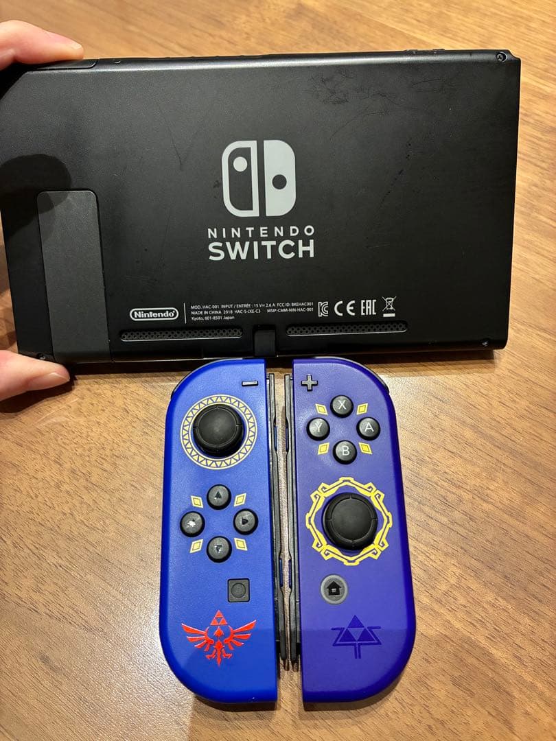 Nintendo Switch ゼルダの伝説デザイン本体　本体2019年購入