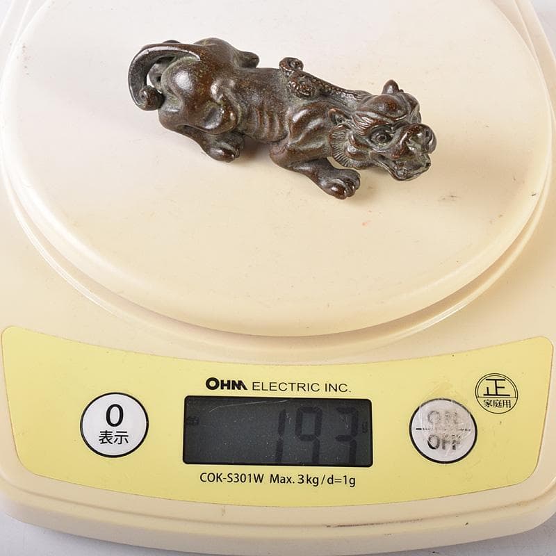 中国　古銅宣徳銅　獅子　神獣　紙鎮　置物　C　7464