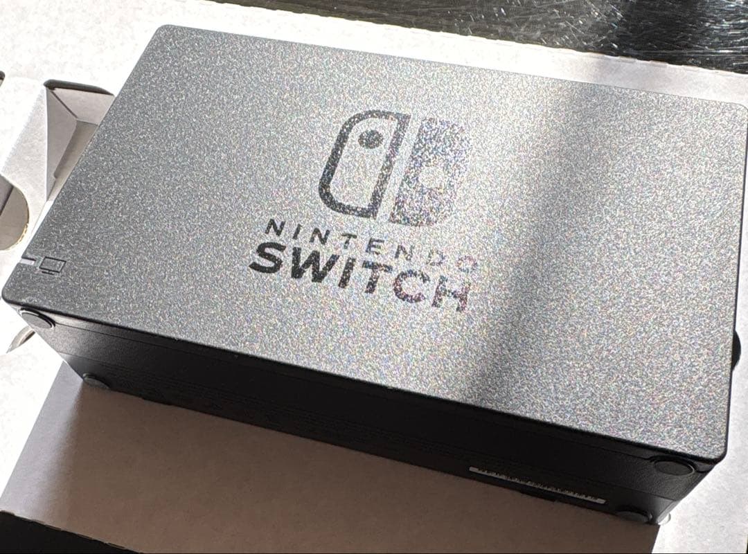 Nintendo Switch 本体5年使用Joy-Con左不具合あり傷汚れあり