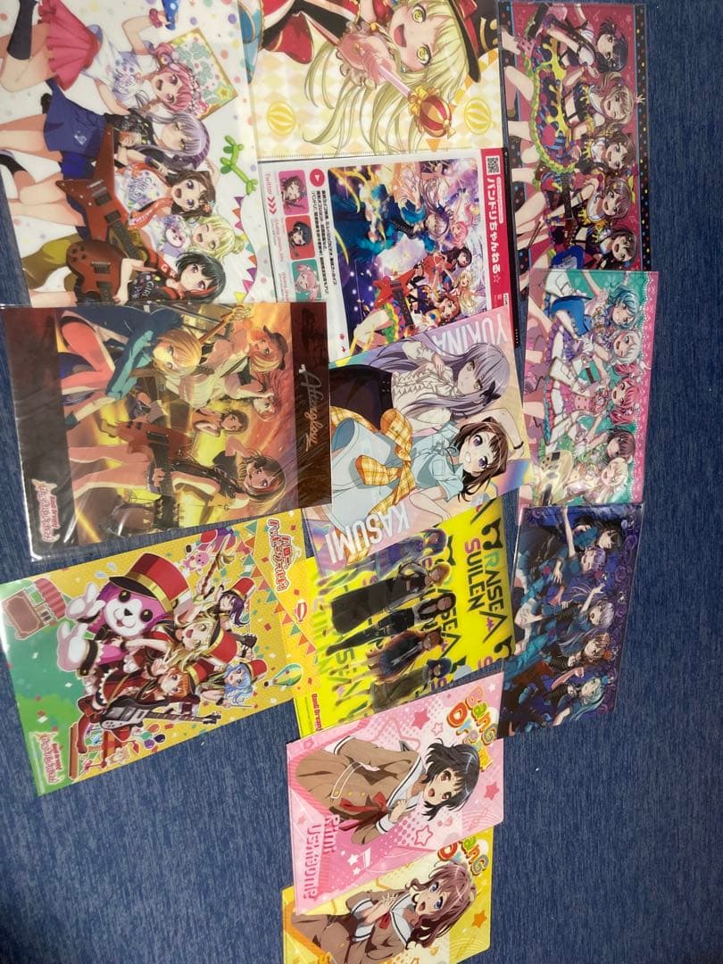 バンドリクリアファイル3点からです！