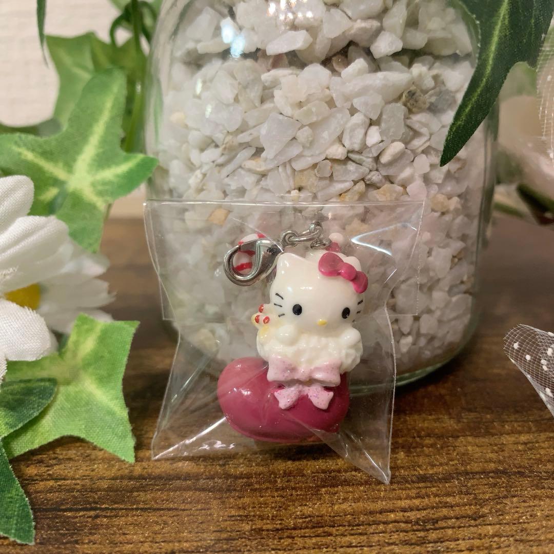 激レア クリスマス ブーツ＆リボン　キティファスナーマスコット・パーツクラブ