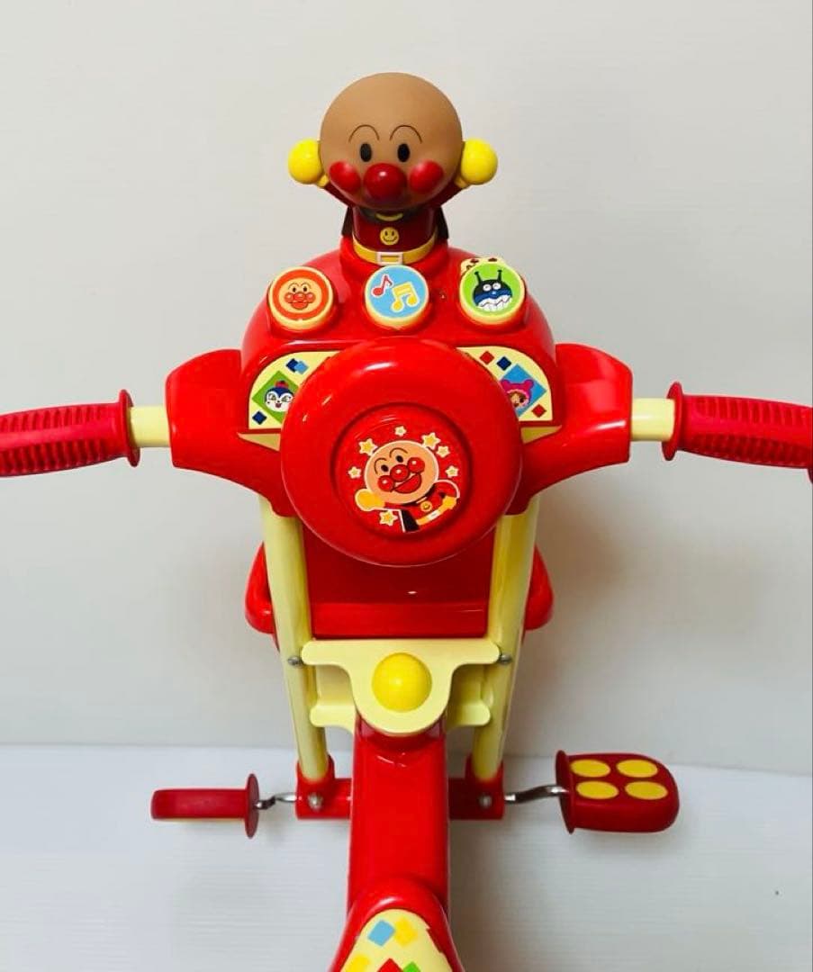 音声OK】アンパンマン デラックスR 三輪車 - メルカリ