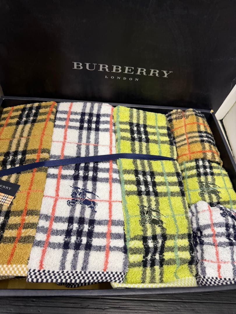 未使用 BURBERRY (バーバリー)チェック柄 タオルセット - メルカリ