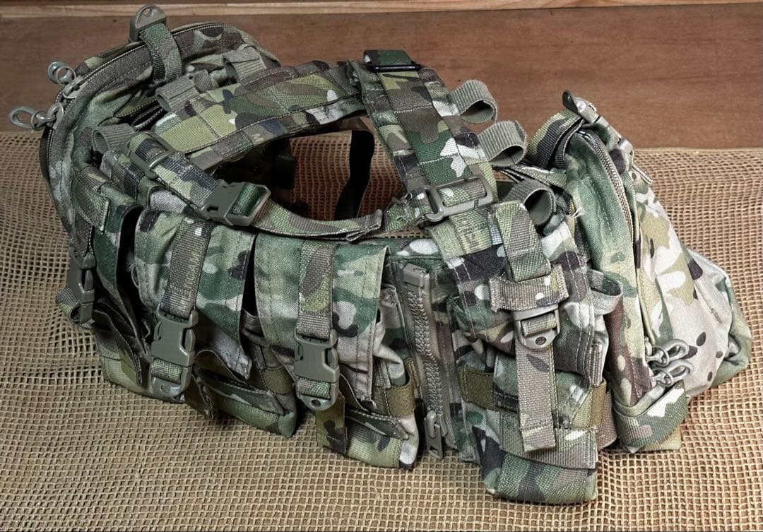 実Crye Precision AVS Detachable Chest Rig - メルカリ