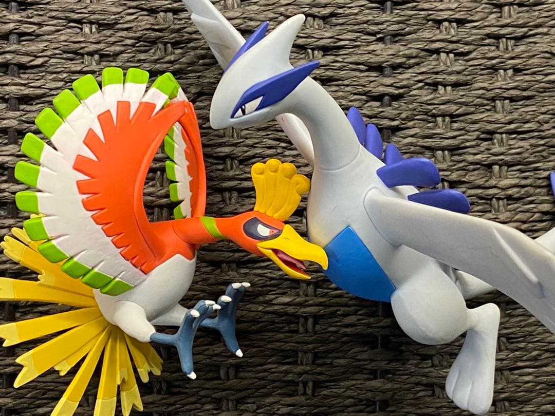 立体ポケモン図鑑1/40 ルギアホウオウ当選品美品フィギュア