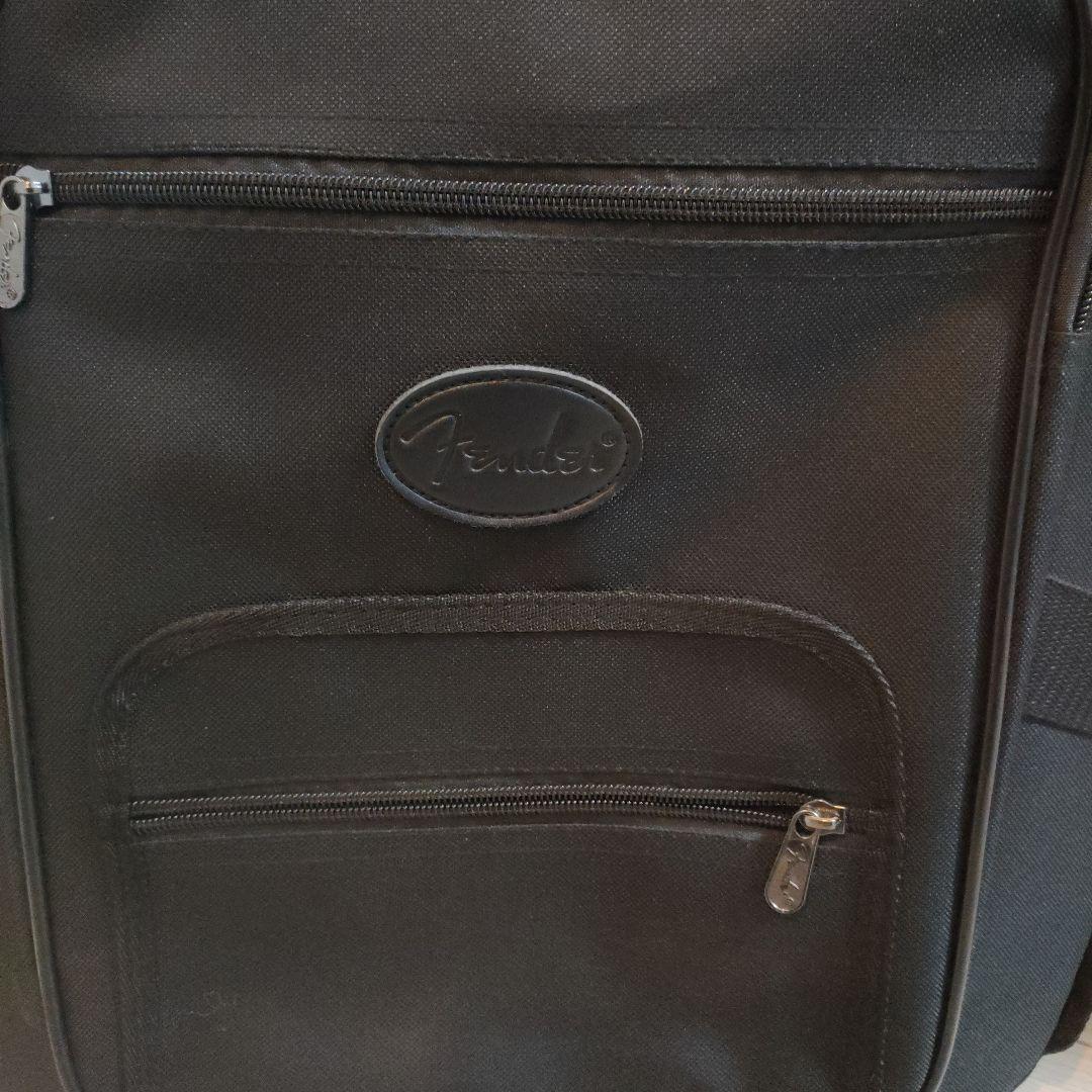 Squier ストラトキャスター ブラック ギターケース付き