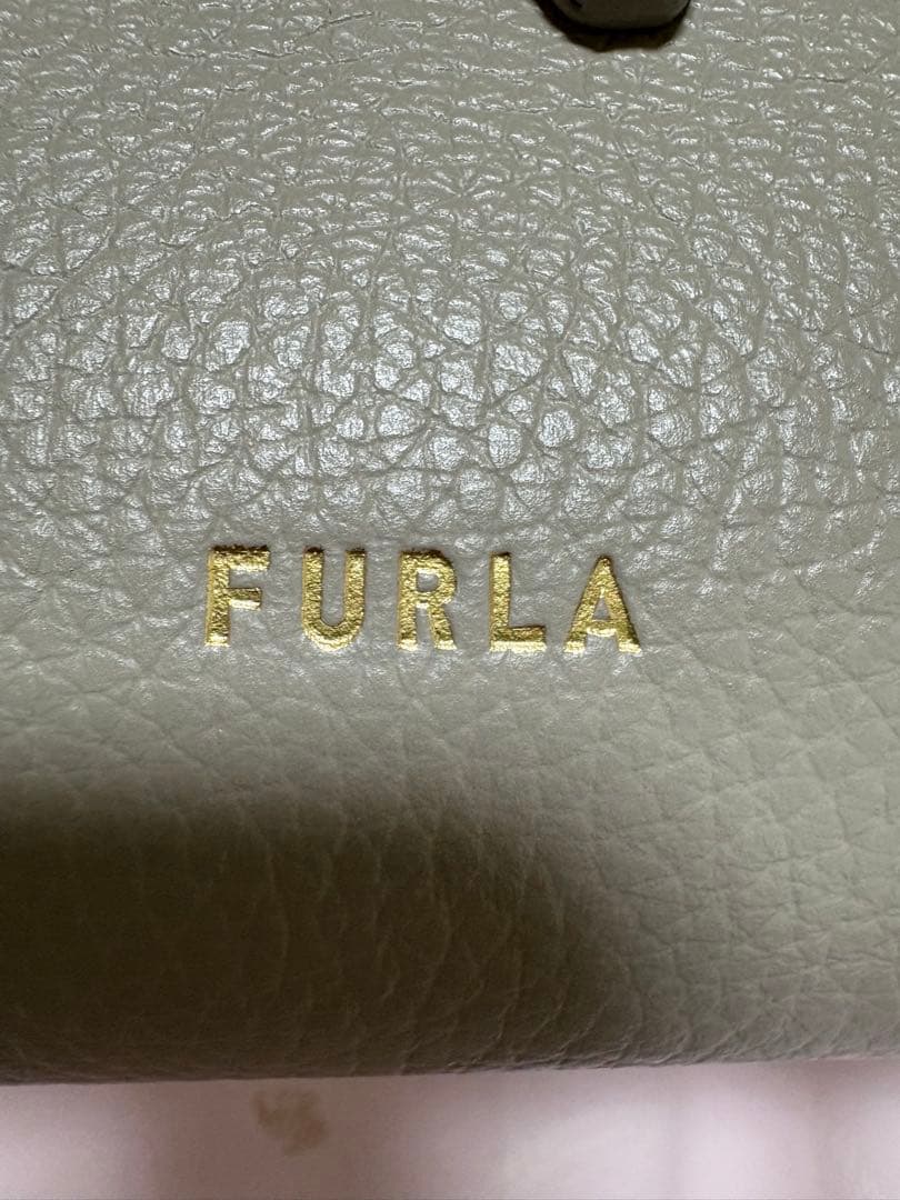 FURLA ベージュグレー レザー ショルダーバッグ