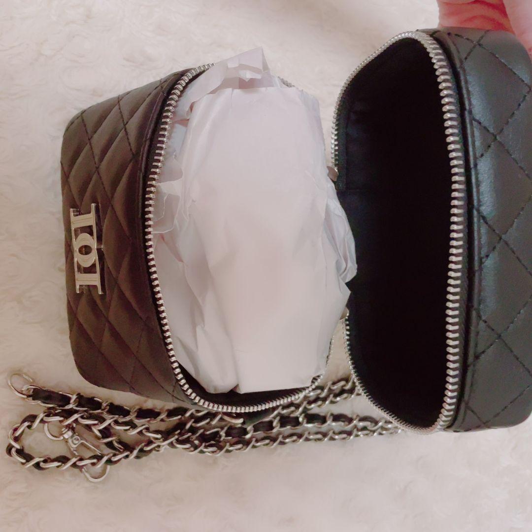 Darich キルティングスクエアミニバッグ シルバーパーツ BLK バニティ