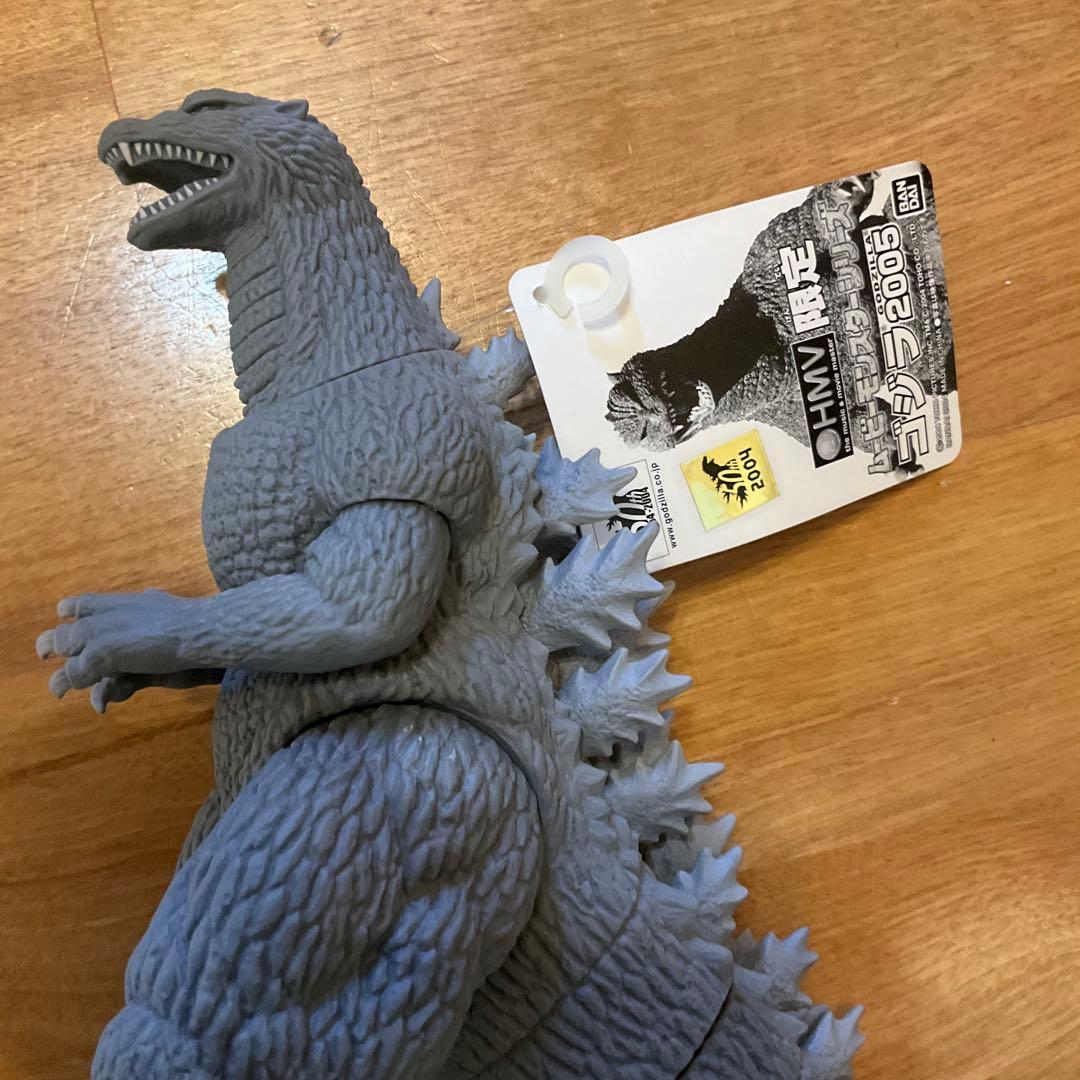 ゴジラ　2タイプ　限定版　タグ付き