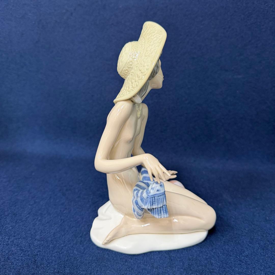 LLADRO リヤドロ 裸の少女 1481 フィギュリン 陶器 箱付