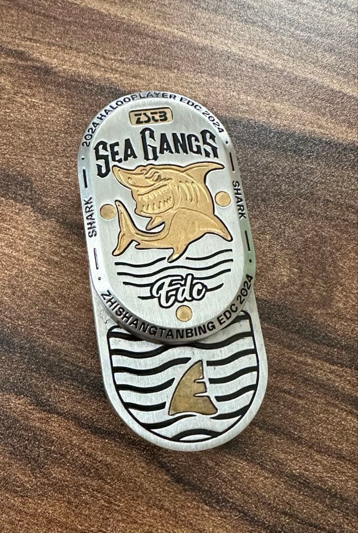 EDC フィジェットトイ GHOST 2025 , Shark 2024