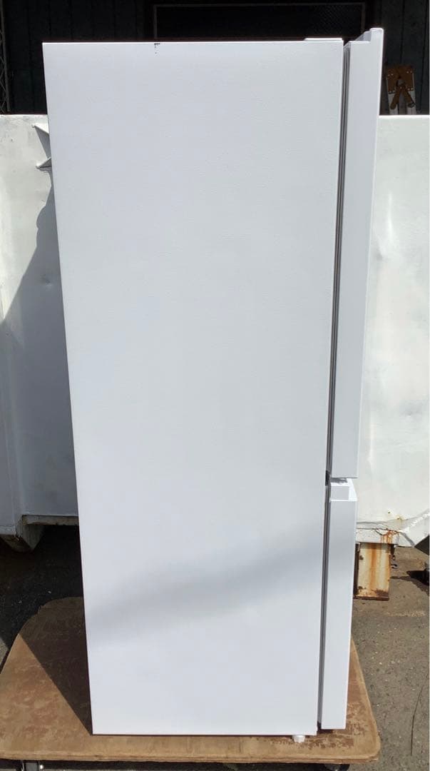 ミカコジ 25年製 ハイセンス 2ドア冷蔵庫 HR-D1701W 175L