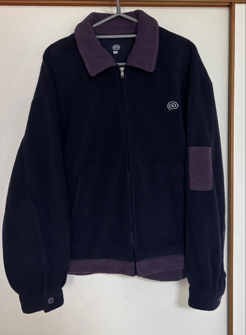 sol soonerorlaterフリースジャケット