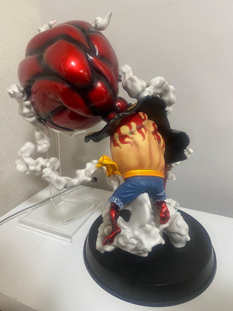 ルフィ　ギア4 ワンピース　フィギュア