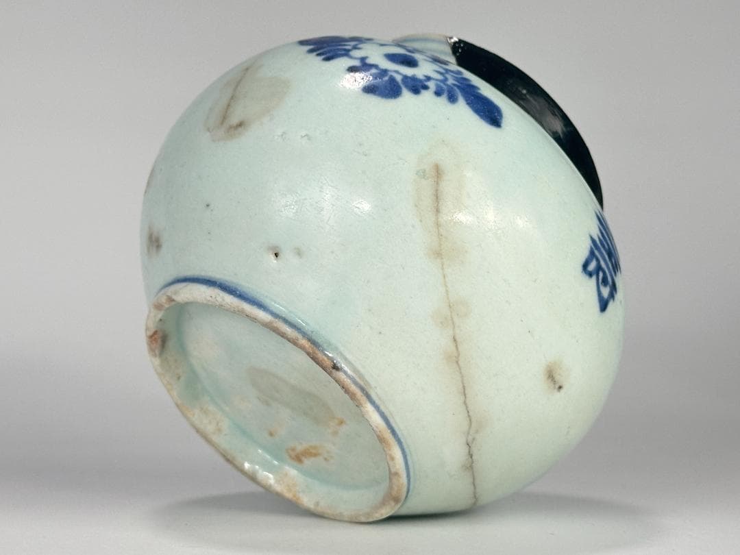 韓国美術　李朝時代　青花　花卉文壷　小壷　直り有　時代物　古物　朝鮮古陶磁