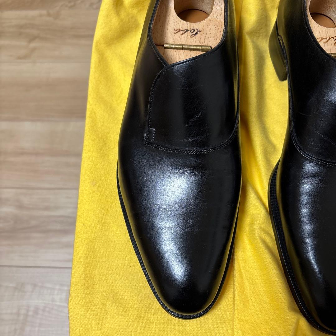 ジョンロブ ABBEYスリッポン 9E 1105