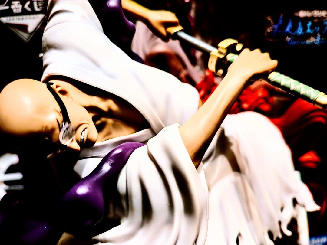 イーザンバロン・V・ナス寿郎聖