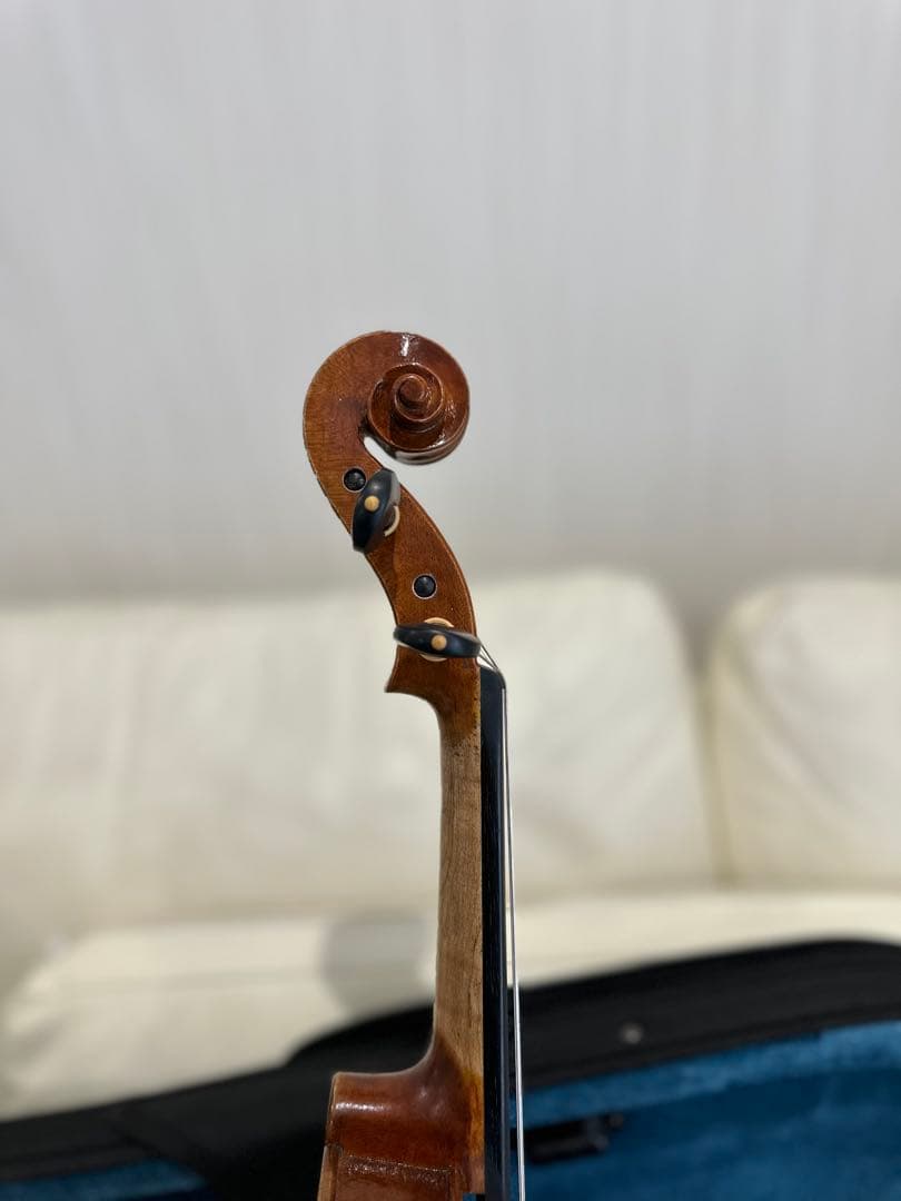 ルーマニア製 ［希少上位機種］バイオリン 4/4 2008年製 美品