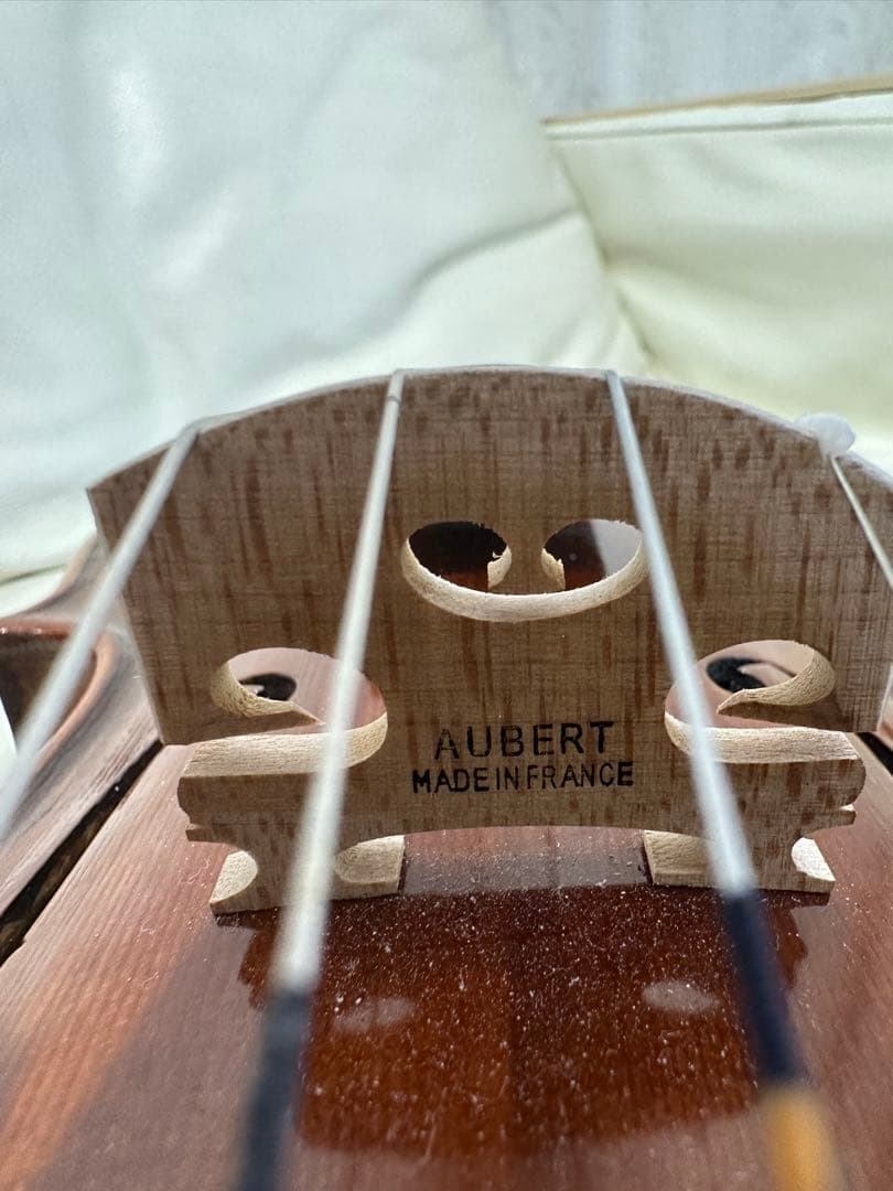 ルーマニア製 ［希少上位機種］バイオリン 4/4 2008年製 美品