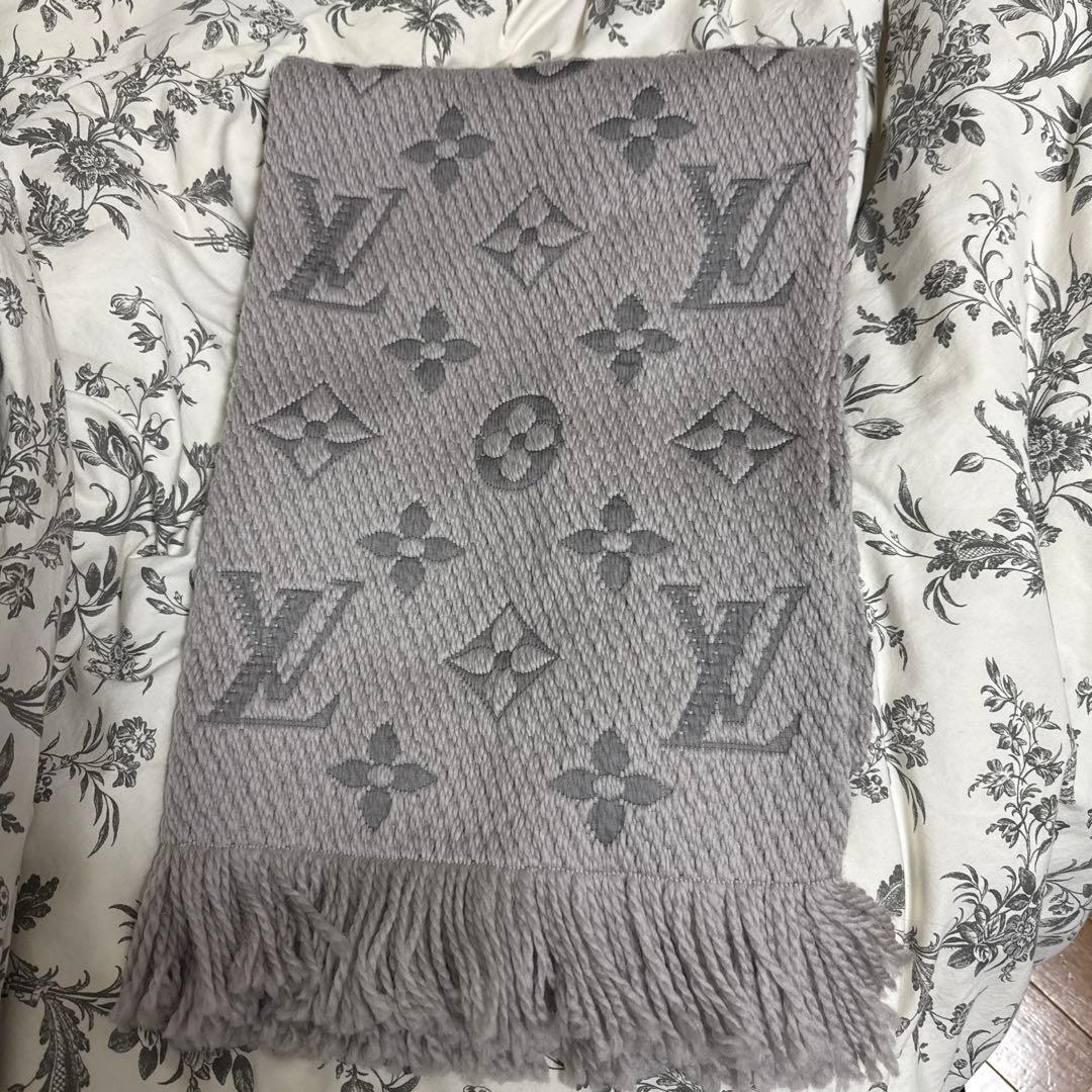 美品]ルイヴィトン エシャルプ ロゴマニア マフラー モノグラム グレー