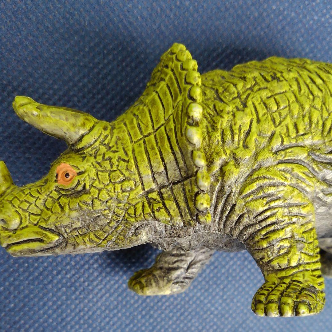 ♥️♥️恐竜フィギア①