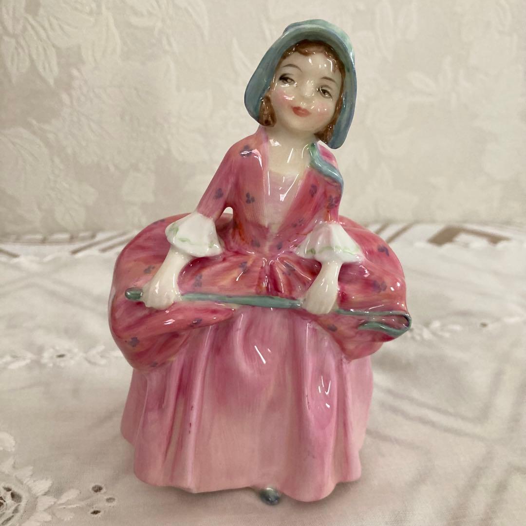 2/8 ロイヤルドルトン フィギュリン 陶器人形 Bo-Peep - メルカリ