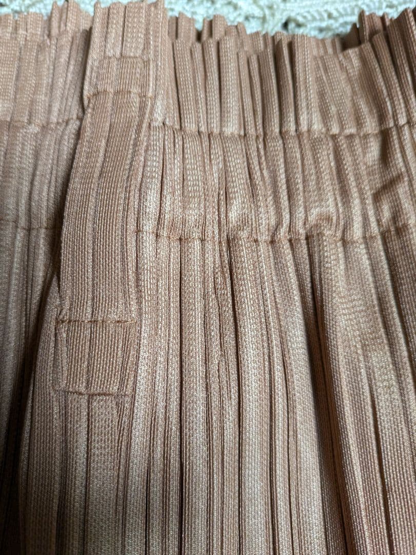 プリーツプリーツサルエルパンツ