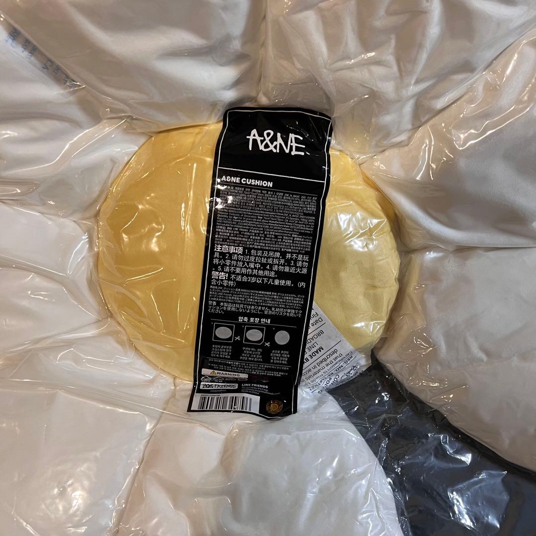 G-DRAGON ZO&FRIENDS ポップアップ　ZOA ジヨン クッション