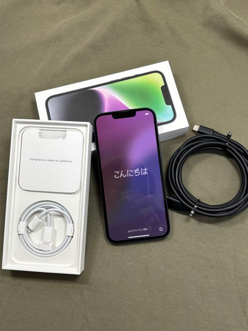 Apple iPhone 14 128GB ミッドナイト おまけ付き