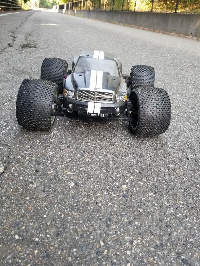 最終値下げ！ 1/8エンジンラジコン