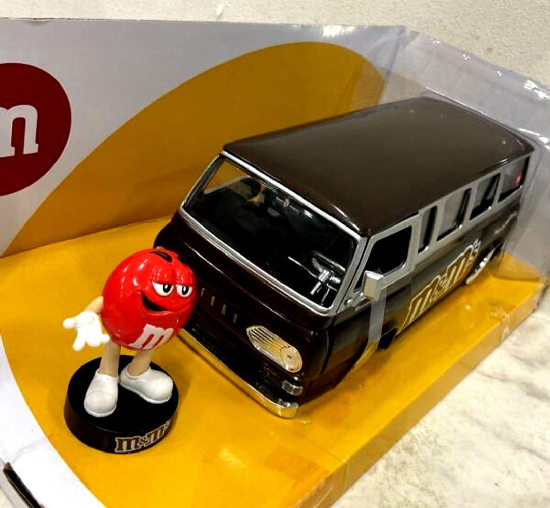 Jada 1/24 M&M‘s レッド&1965 フォードエコノライン　8/14