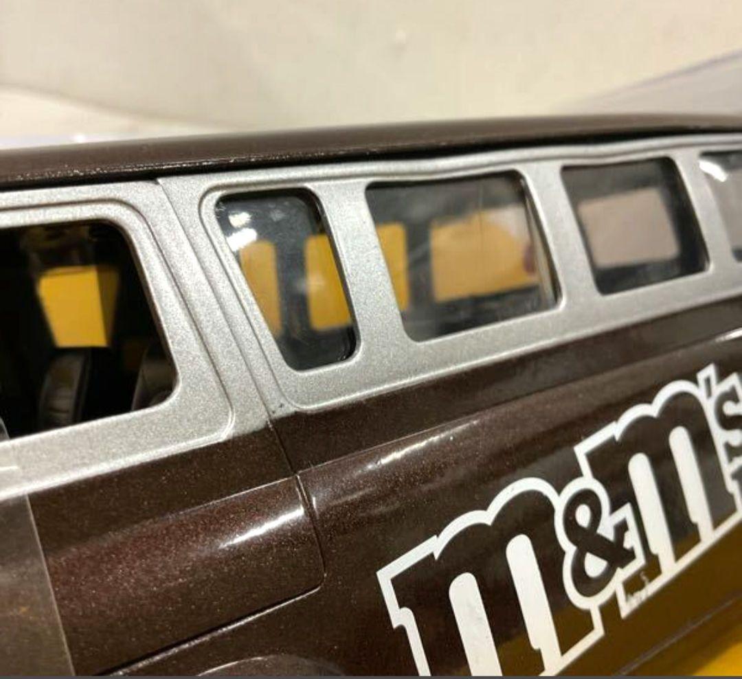 Jada 1/24 M&M‘s レッド&1965 フォードエコノライン　8/14