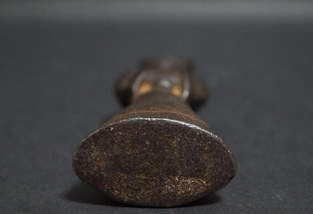 書道具 古鉄製 金工細工文官立像 文鎮置物 オブジェ 書斎飾☆時代物☆