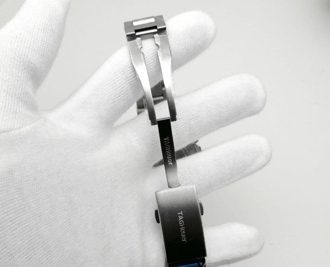 タグホイヤー アクアレーサー クロノグラフ