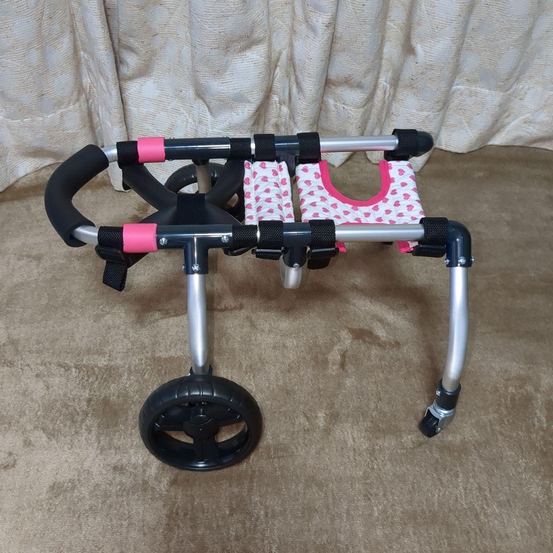 ワンちゃん4輪 リハビリ 食事補助 犬用車椅子 介護補助 犬の歩行器