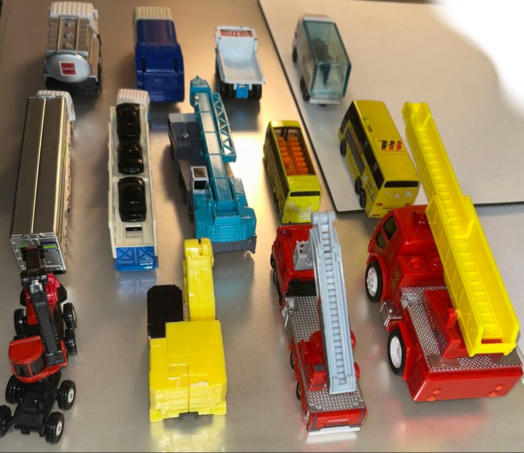 働く車ミニカー13台セット