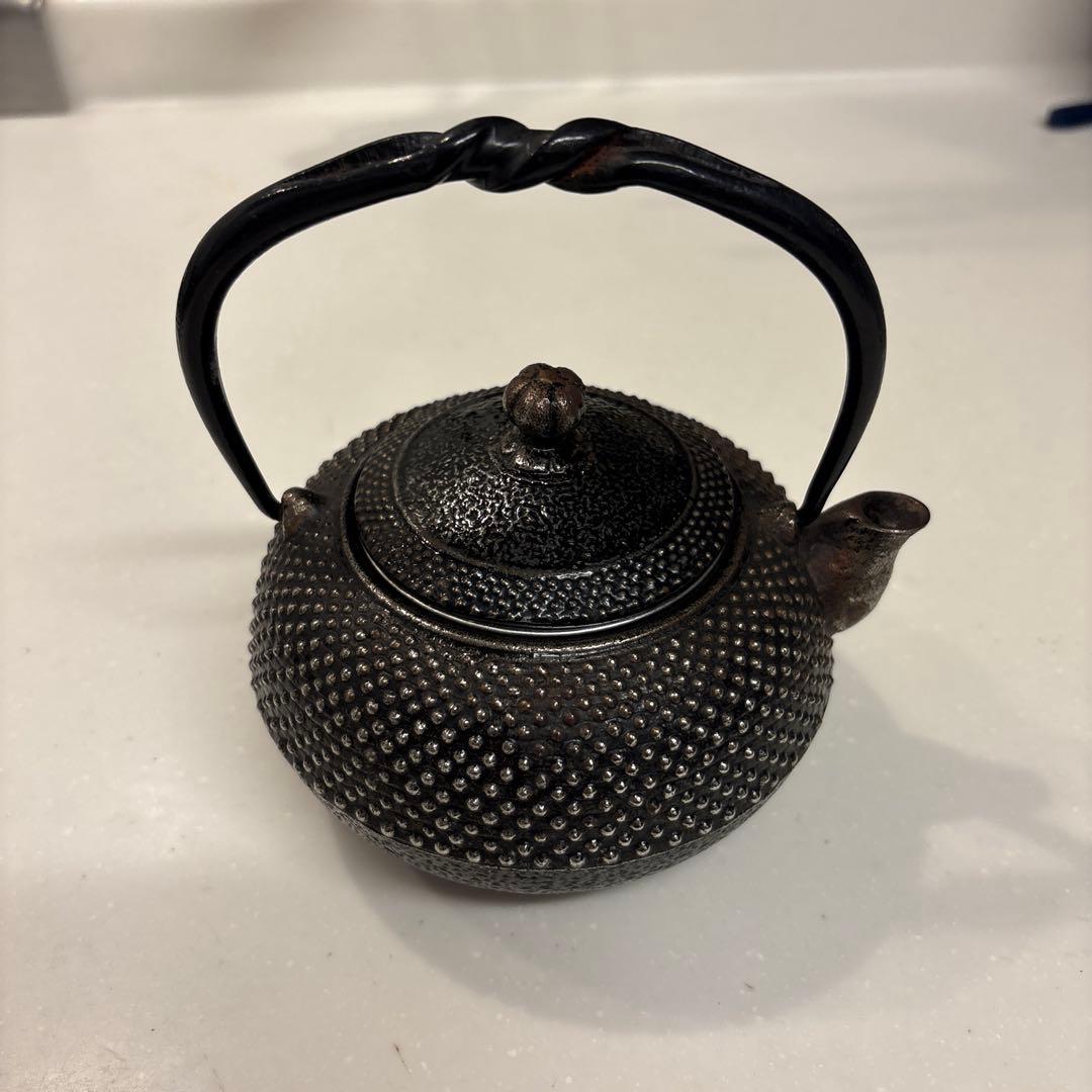 工房和秋 金野 和秋作 砂鉄鉄急須 南部鉄瓶　南部鉄器