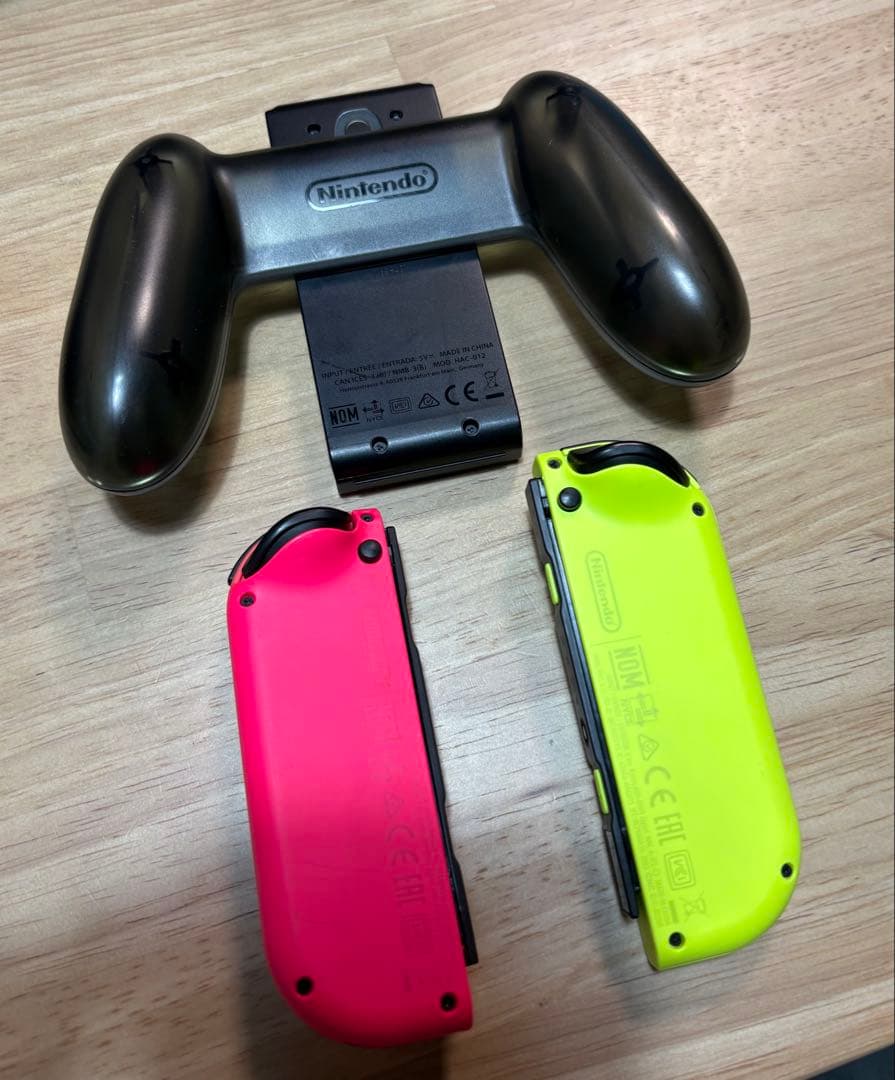 Nintendo Switch 本体 joy-con, micro SSD付き