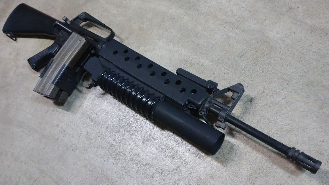 M16小銃 M203擲弾銃 樹脂製モデルガン