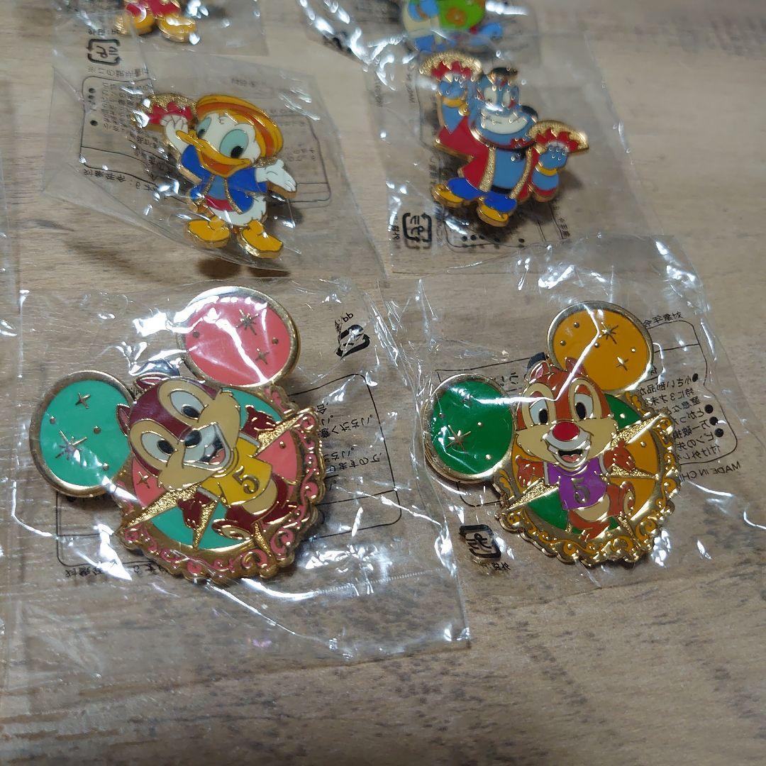 ディズニーリゾート☆ピンバッチ☆ミッキー☆ミニー☆チップ&ディール