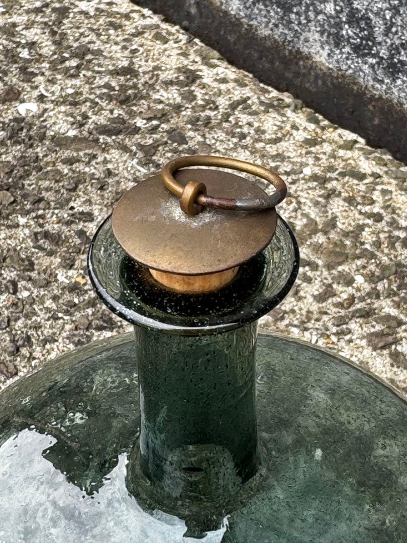 津田清和さん蓋丸酒瓶 真鍮コルク付き