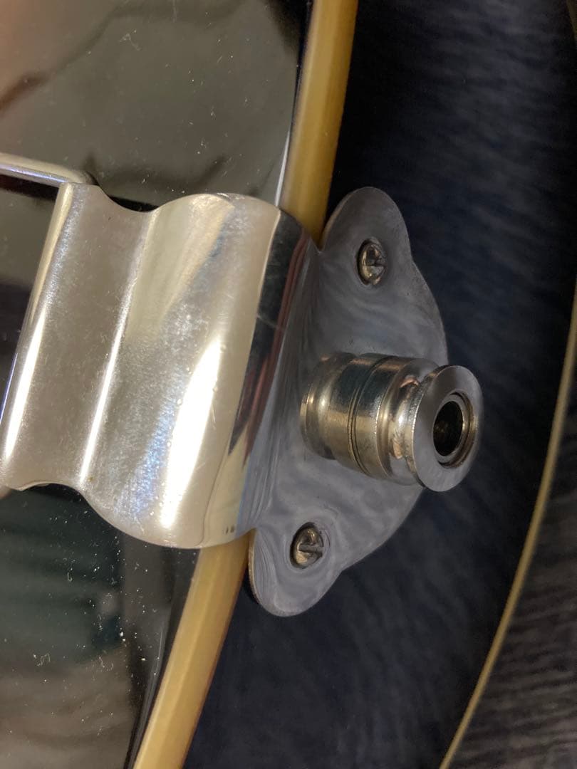 The Loar LH-600-VS 単板削り出し フルアコ