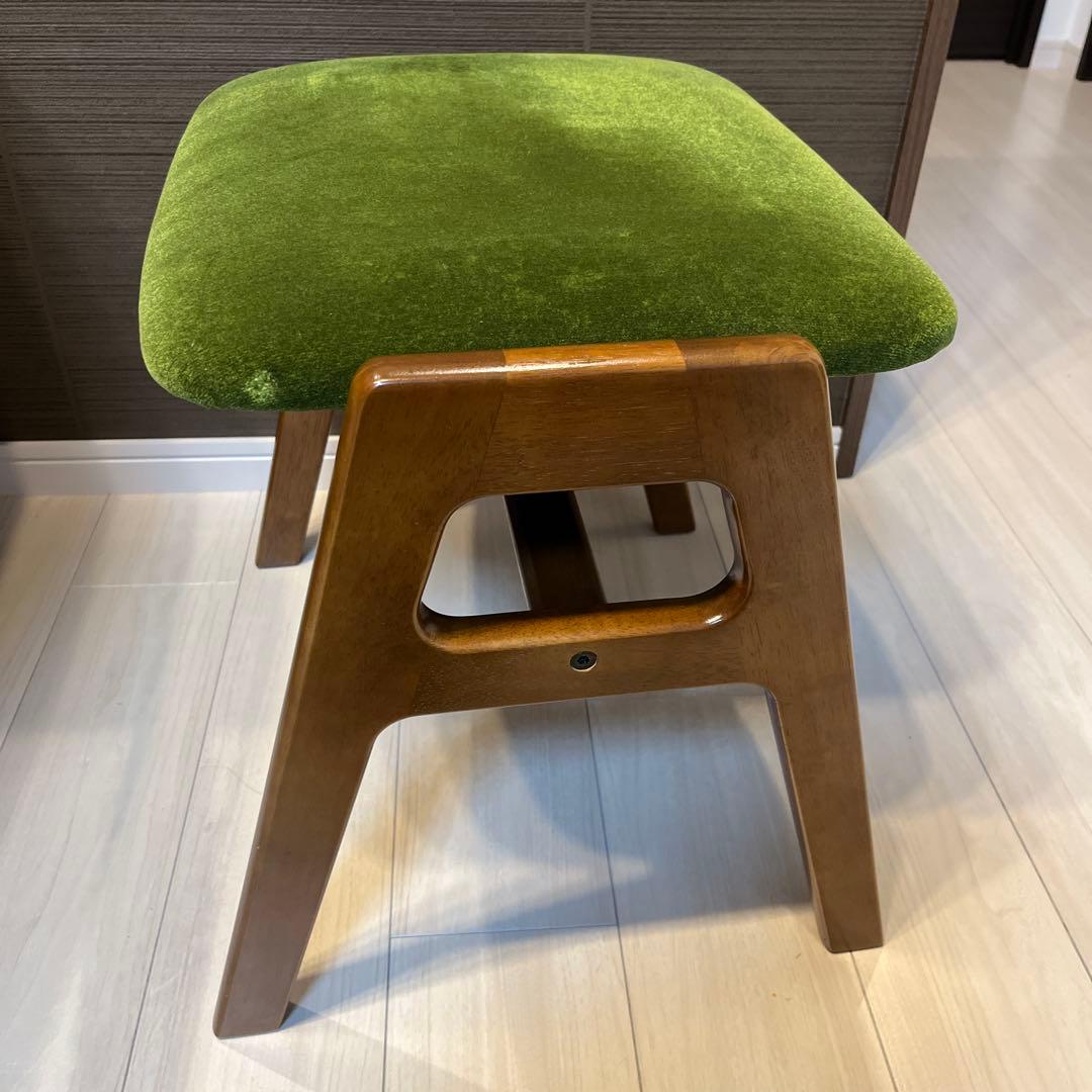 スツール　カリモク60