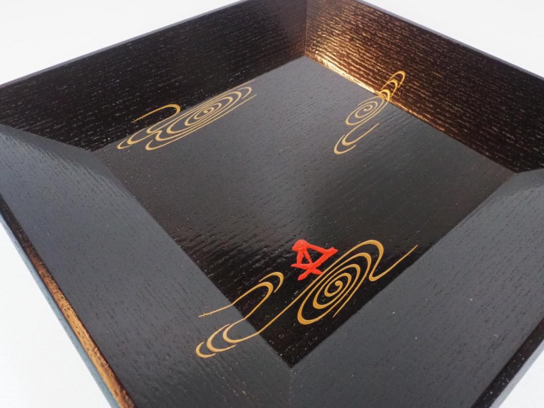 裏千家15世鵬雲斎御書付『巻水蒔絵四方盆』14代駒澤利斎造（共箱・二