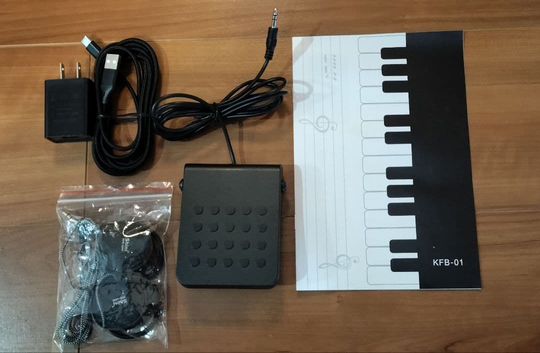 電子ピアノ キーボード 88鍵盤 コードレス 折りたたみ式 ON-THE-GO