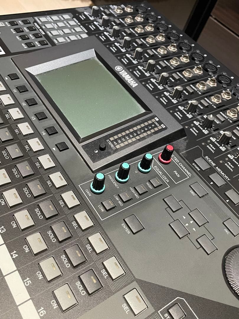 Yamaha O1V96i デジタルミキサー　【ジャンク品】