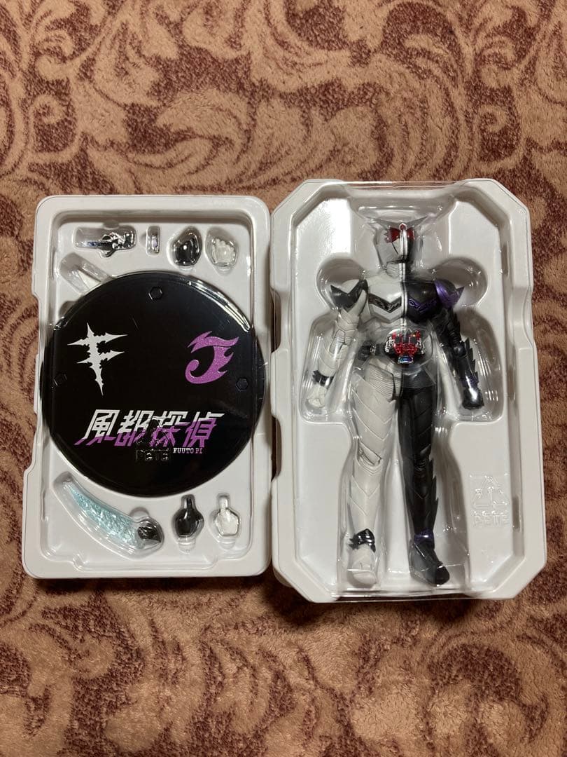 真骨彫製法 S.H.Figuarts 仮面ライダーダブル ファングジョーカー