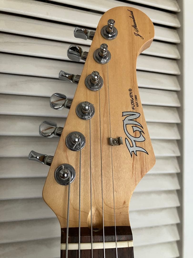 FGN J-STANDARD ストラトタイプエレキギター 安い 価格