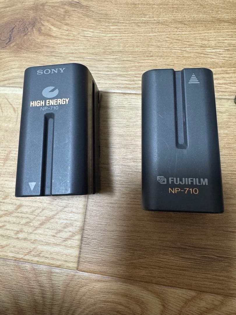 美品　SONY DCR-VX1000 デジタルビデオカメラ ハンディカム ソニー